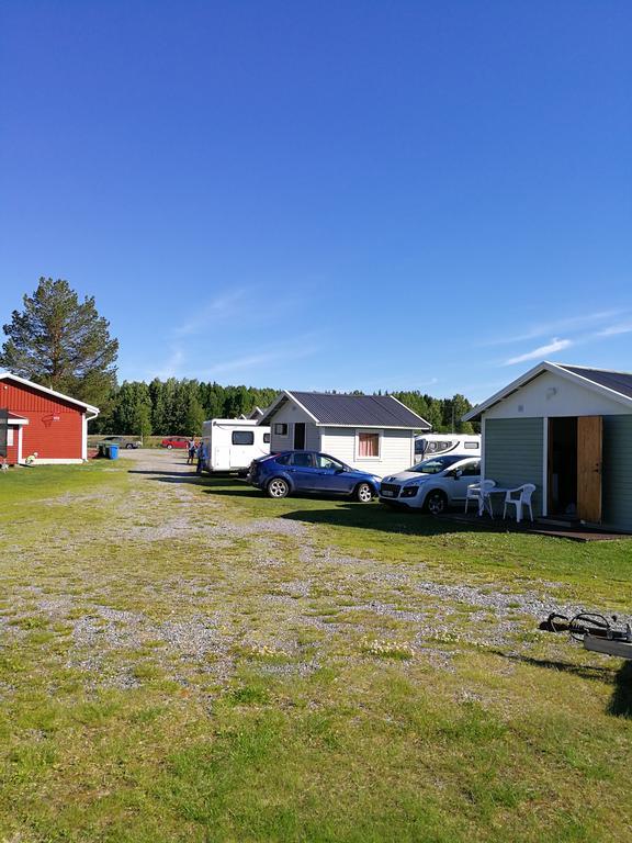 Sangis Motell Och Camping Exterior photo